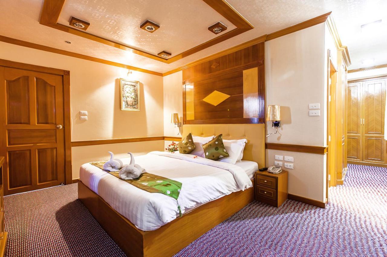 Varindavan Park Serviced Residence Bangkok Exterior photo